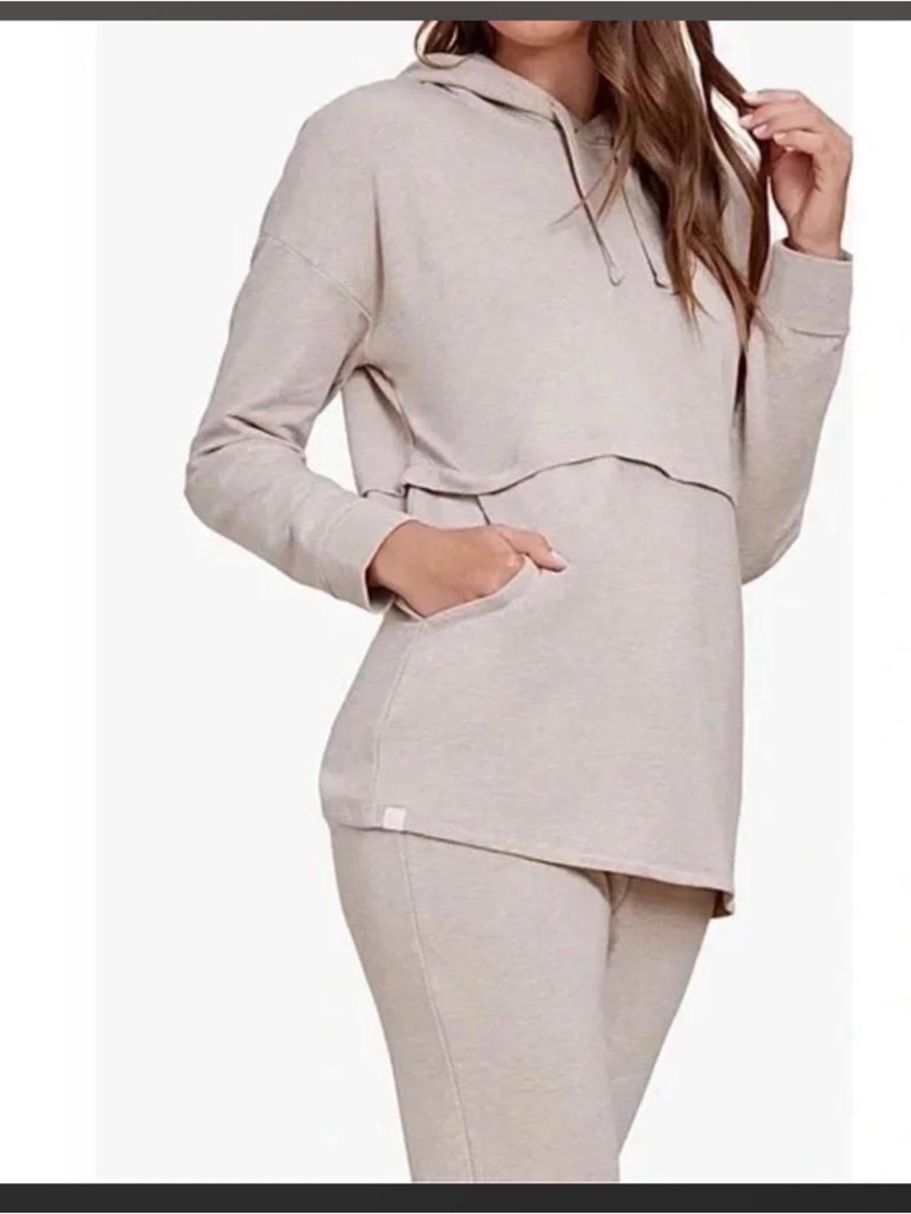 Barefoot Dreams Malibu Collection
Fleece Luxe Lounge Hoodie/Joggers Set-Oatmeal